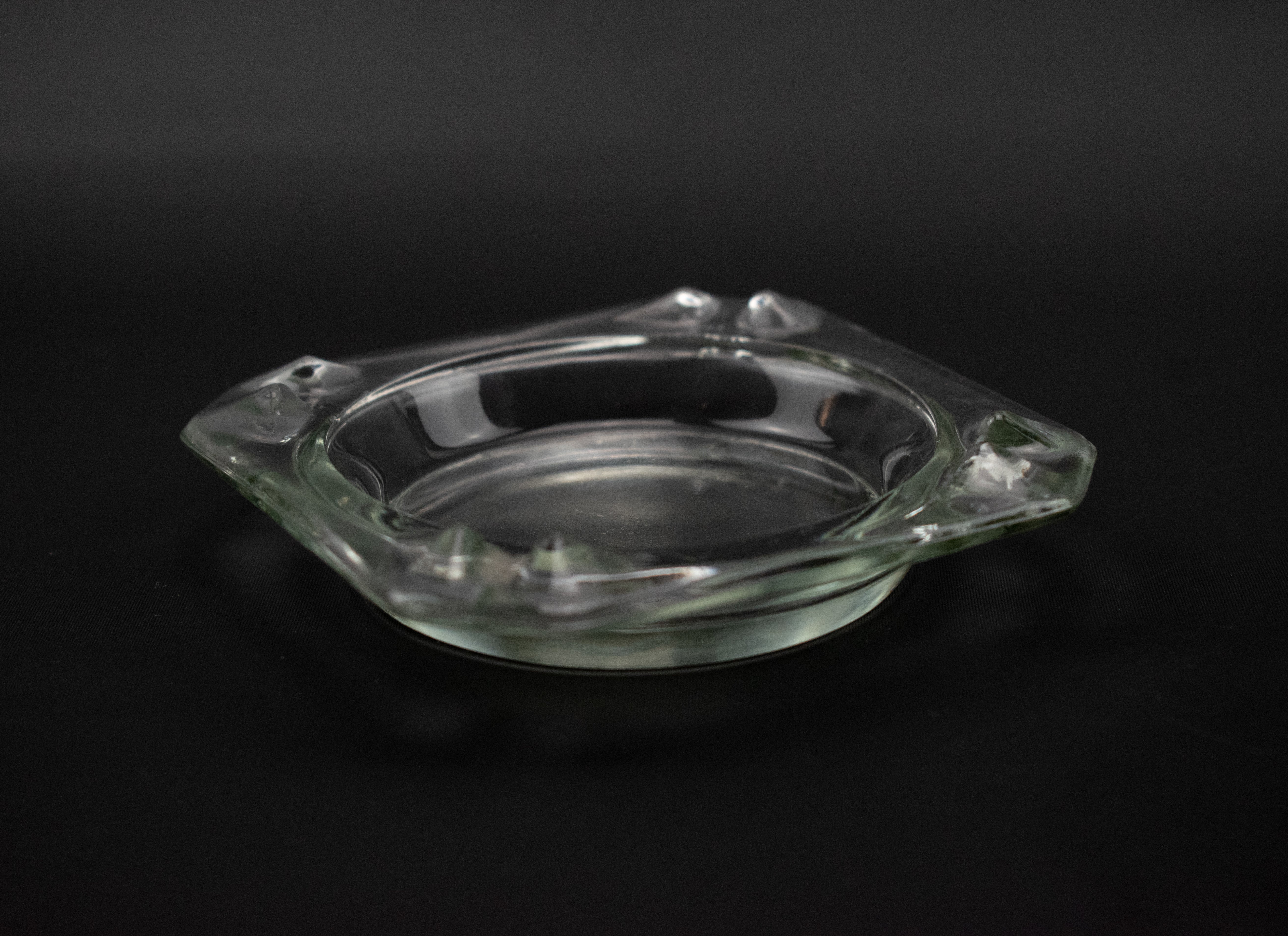 Ashtray Small Used 3 1/2inch Vintage Glass Tiny Ashtray Bar Table IN THE SINK