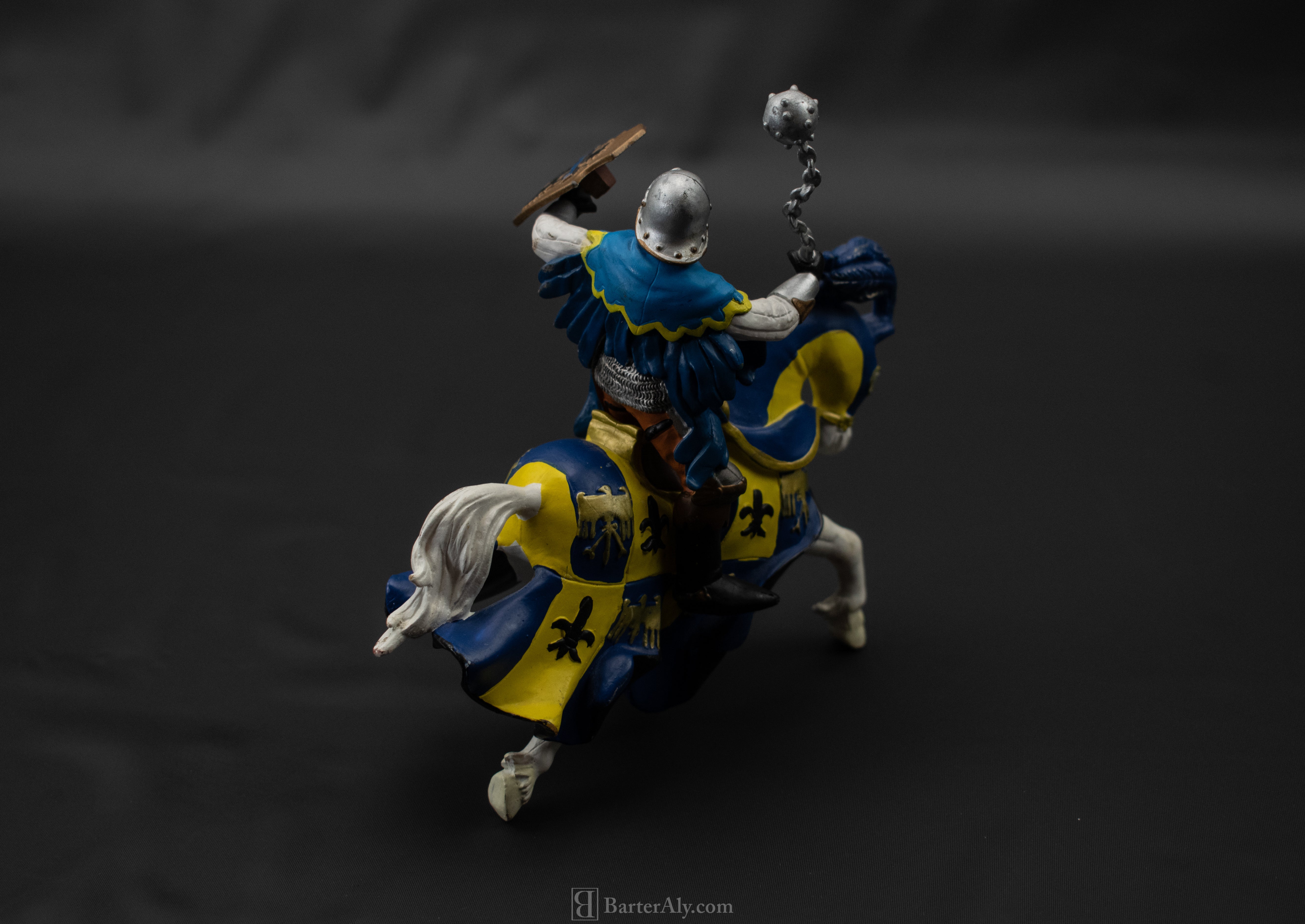 PAPO 2002 BLUE YELLOW Medieval Horse Figure w/ KNIGHT