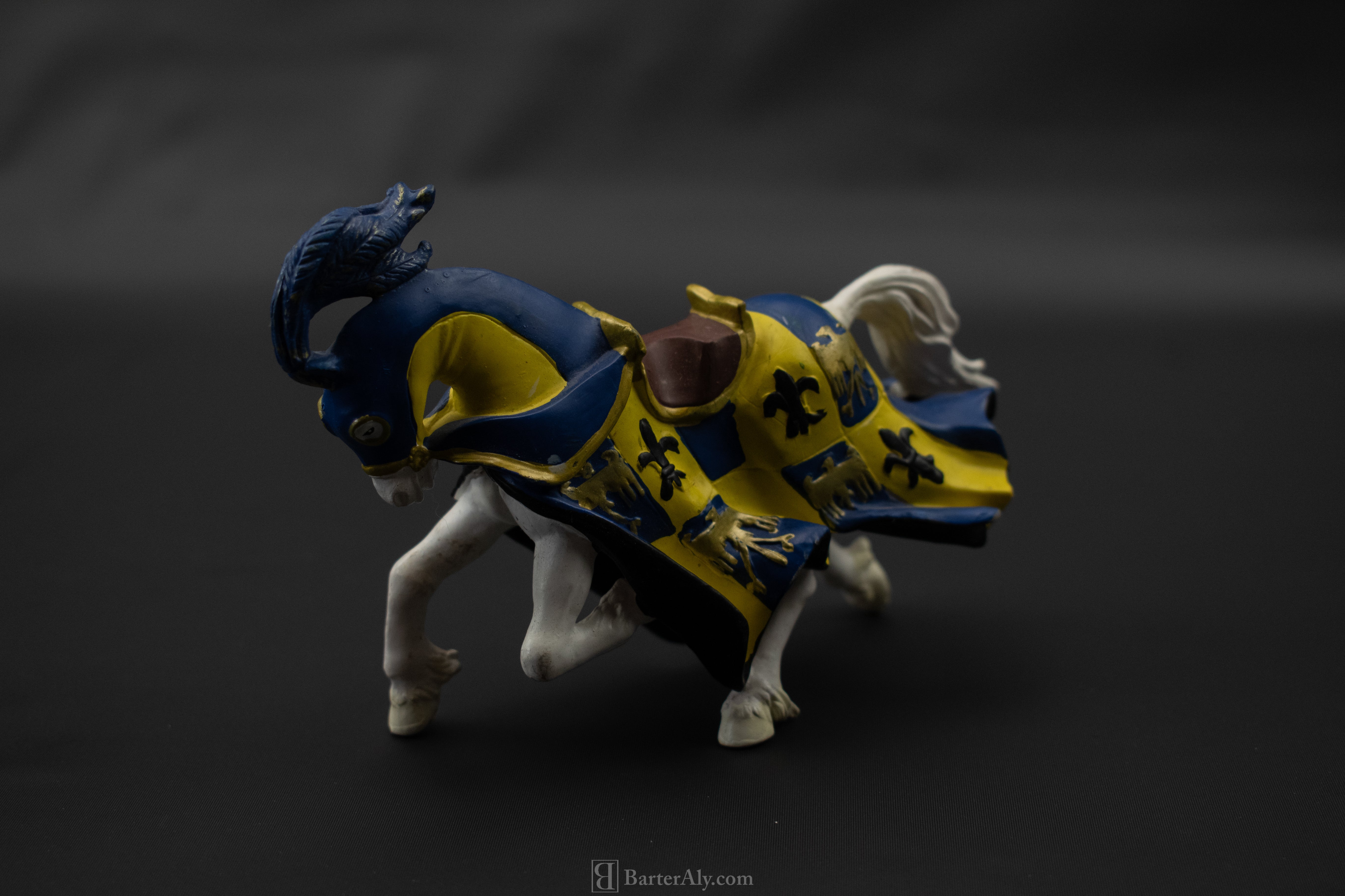 PAPO 2002 BLUE YELLOW Medieval Horse Figure w/ KNIGHT