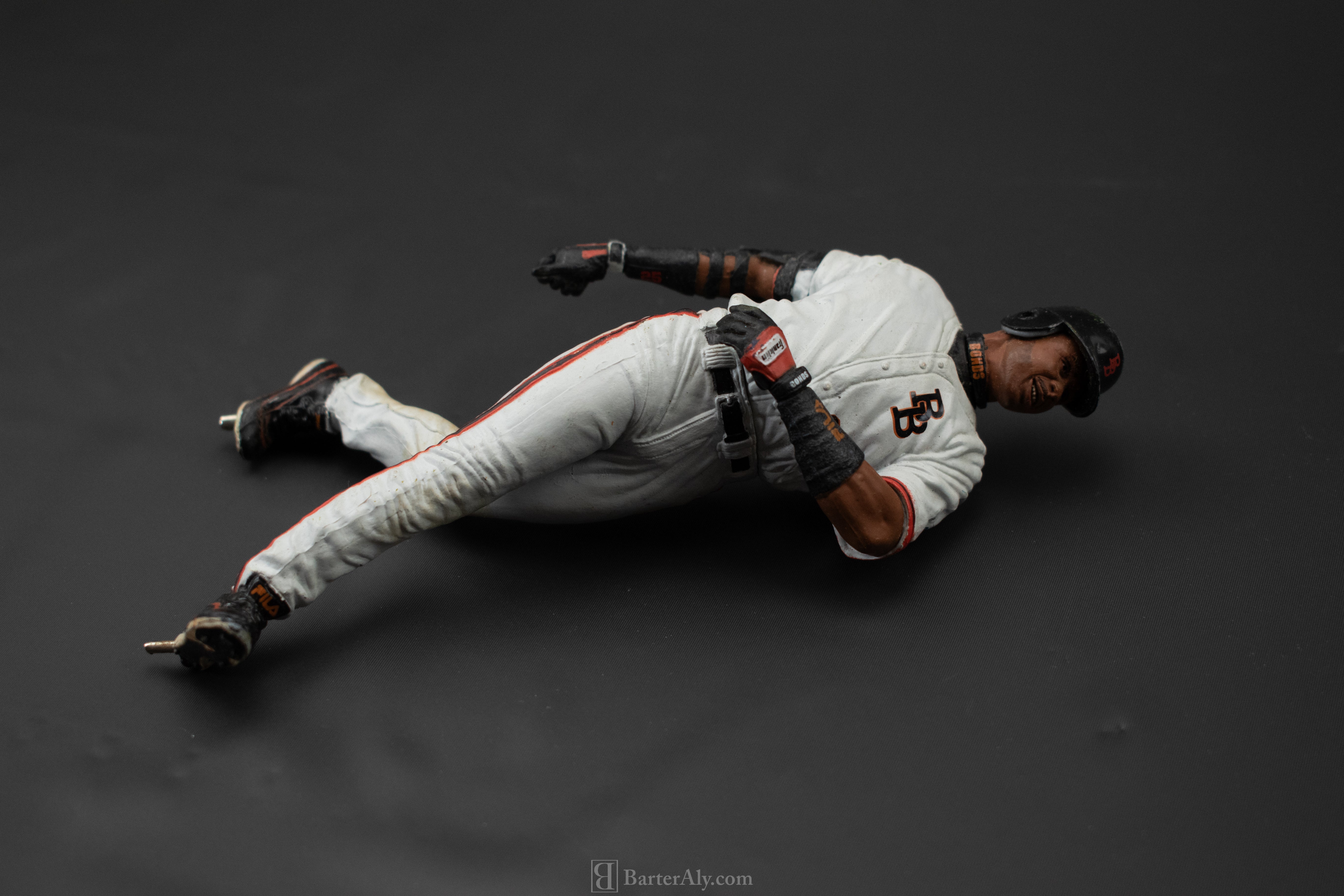 McFARLANE BARRY BONDS SF GIANTS #25 FIGURE SPORTSPICKS BIG LEAGUE CHALLENGE 2000