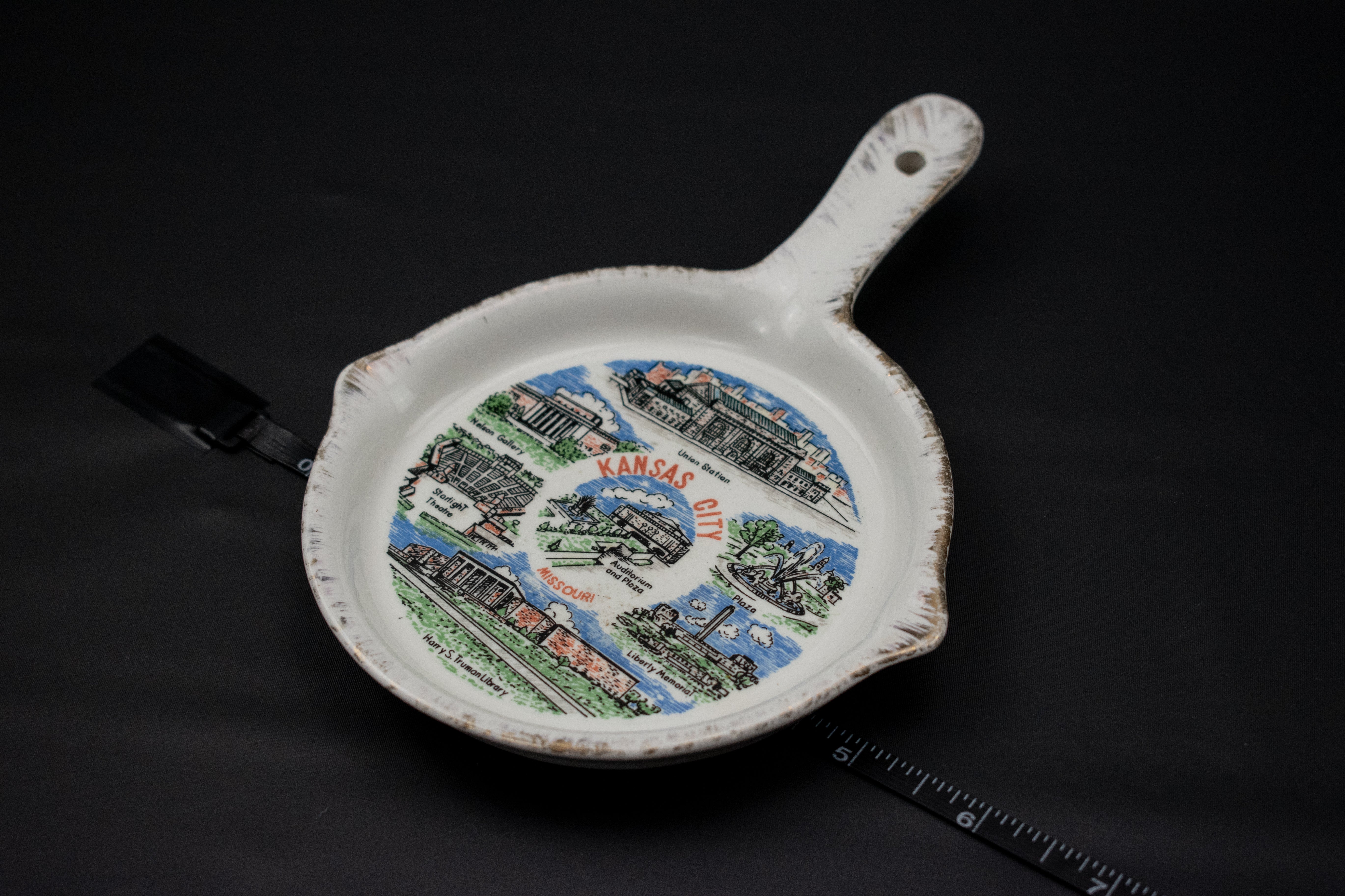 Kansas City Missouri State Collectible Frying Pan Souvenir White Mini Pan Used