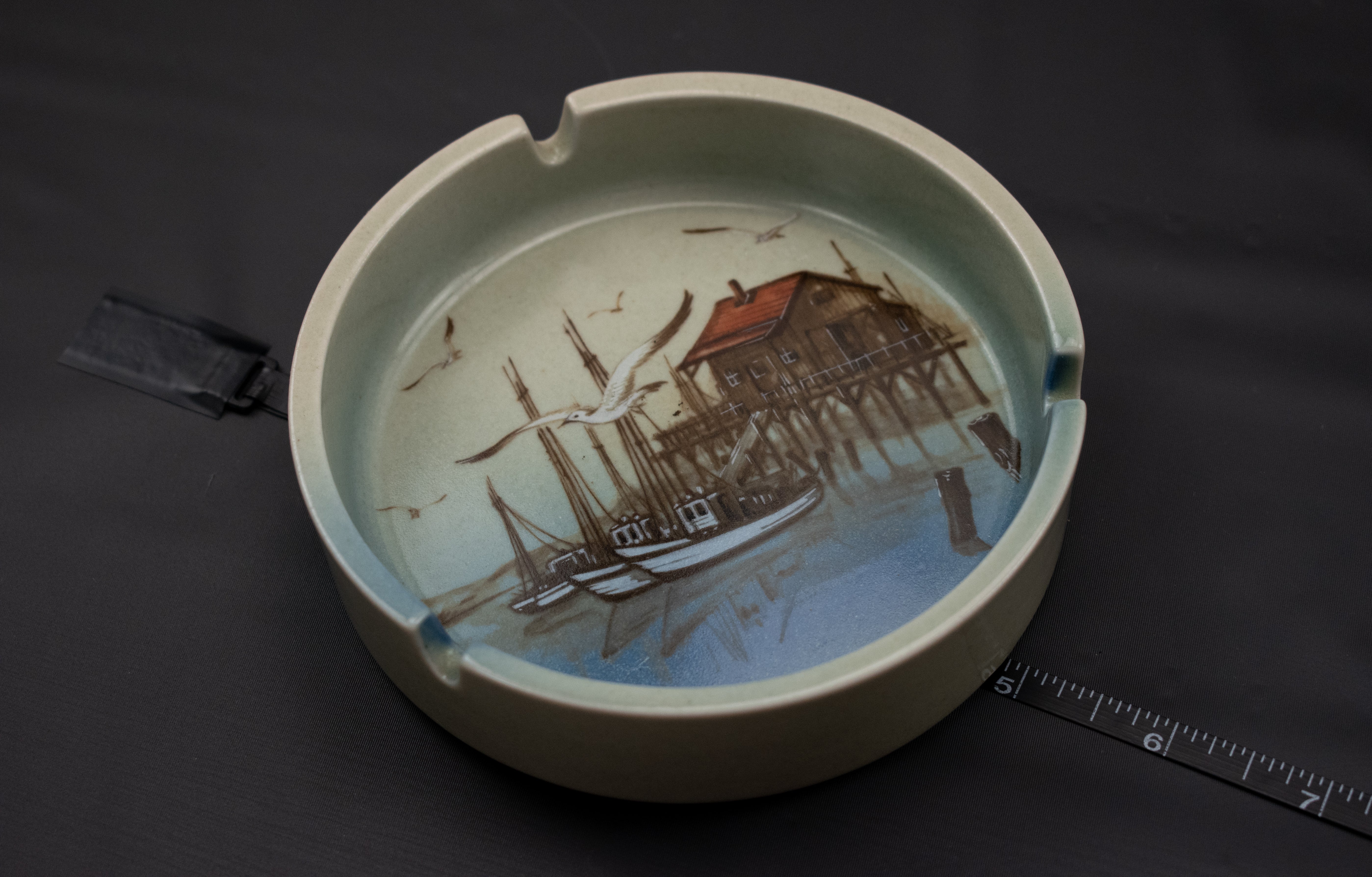 Ashtray Ocean Beach Dock View Ash Bowl used 5 inch Japan Otagiri Harbour