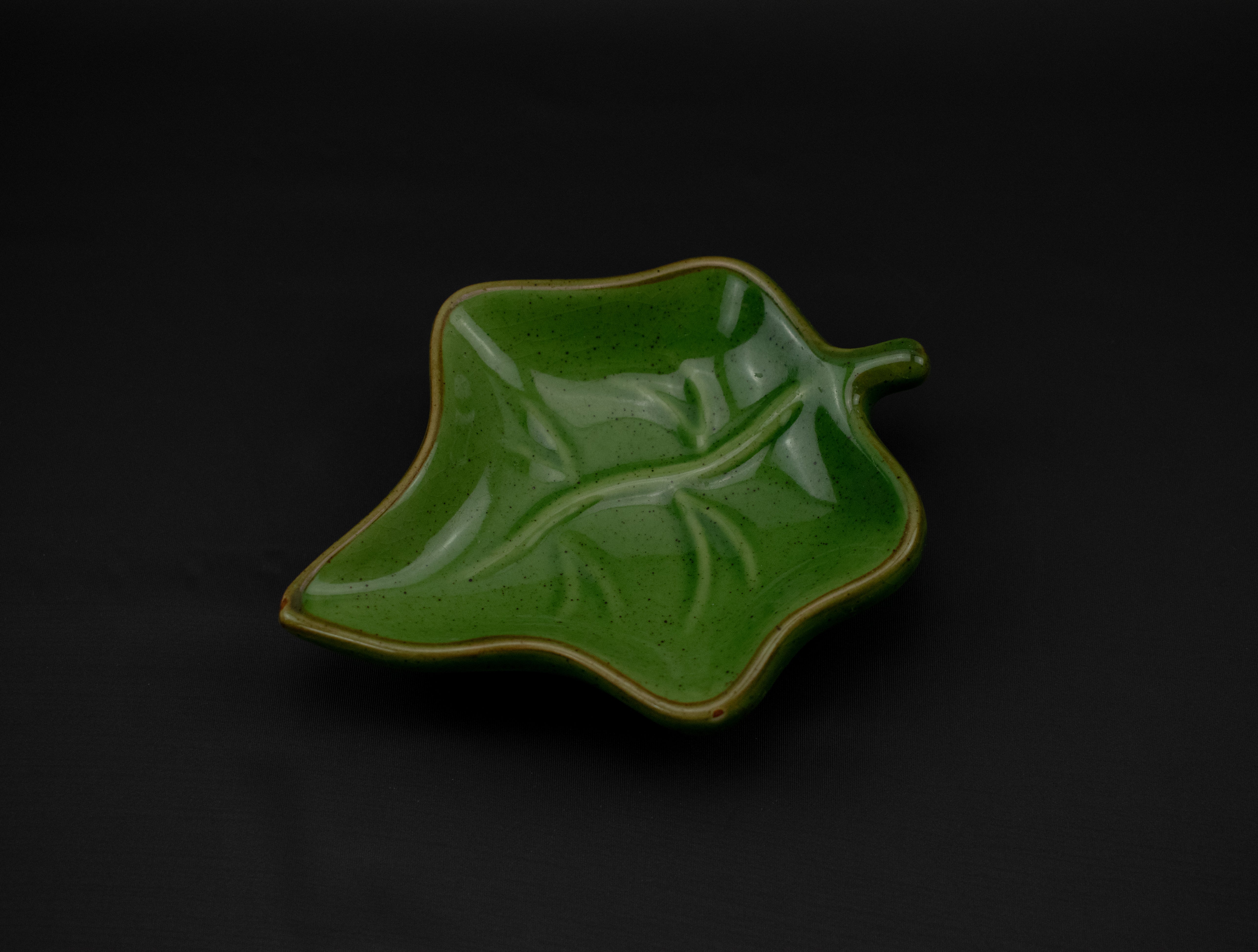 Vintage Leaf Ashtray Small 3 inch Used Green