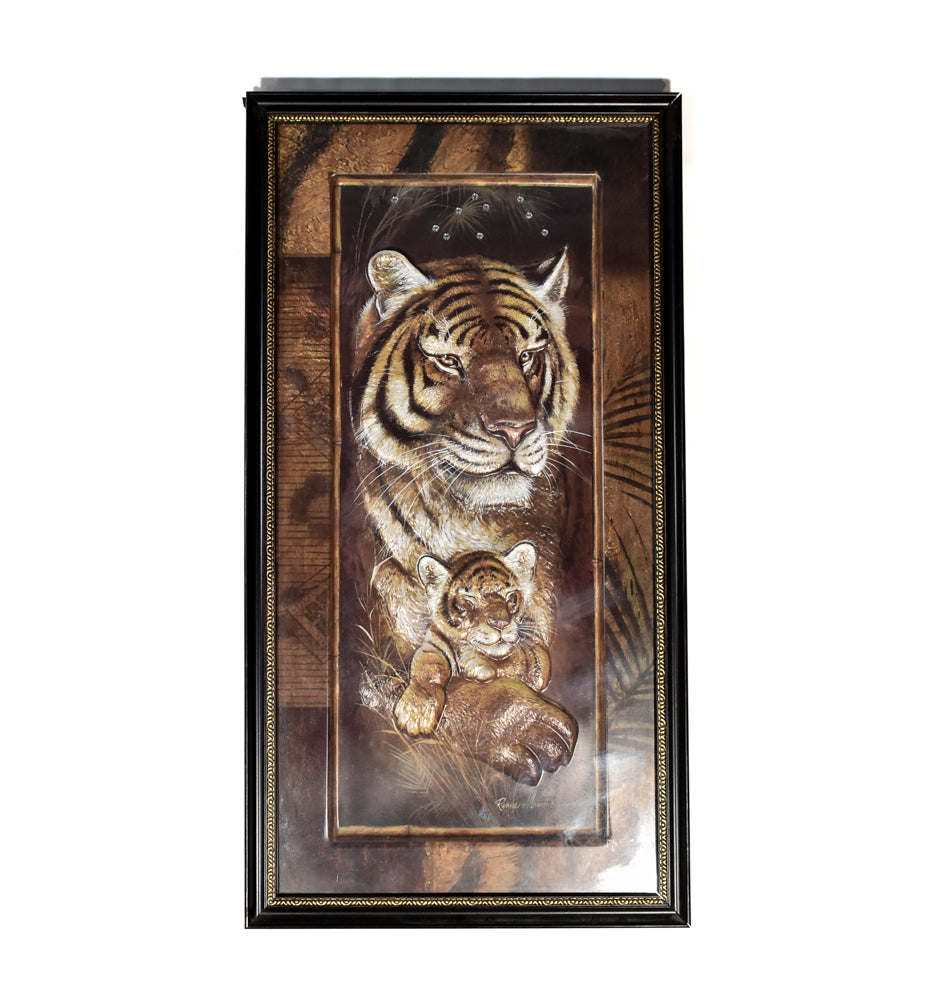 Lion Decor 3d Display 13 x 25 1/2 Damaged Frame Sold as is