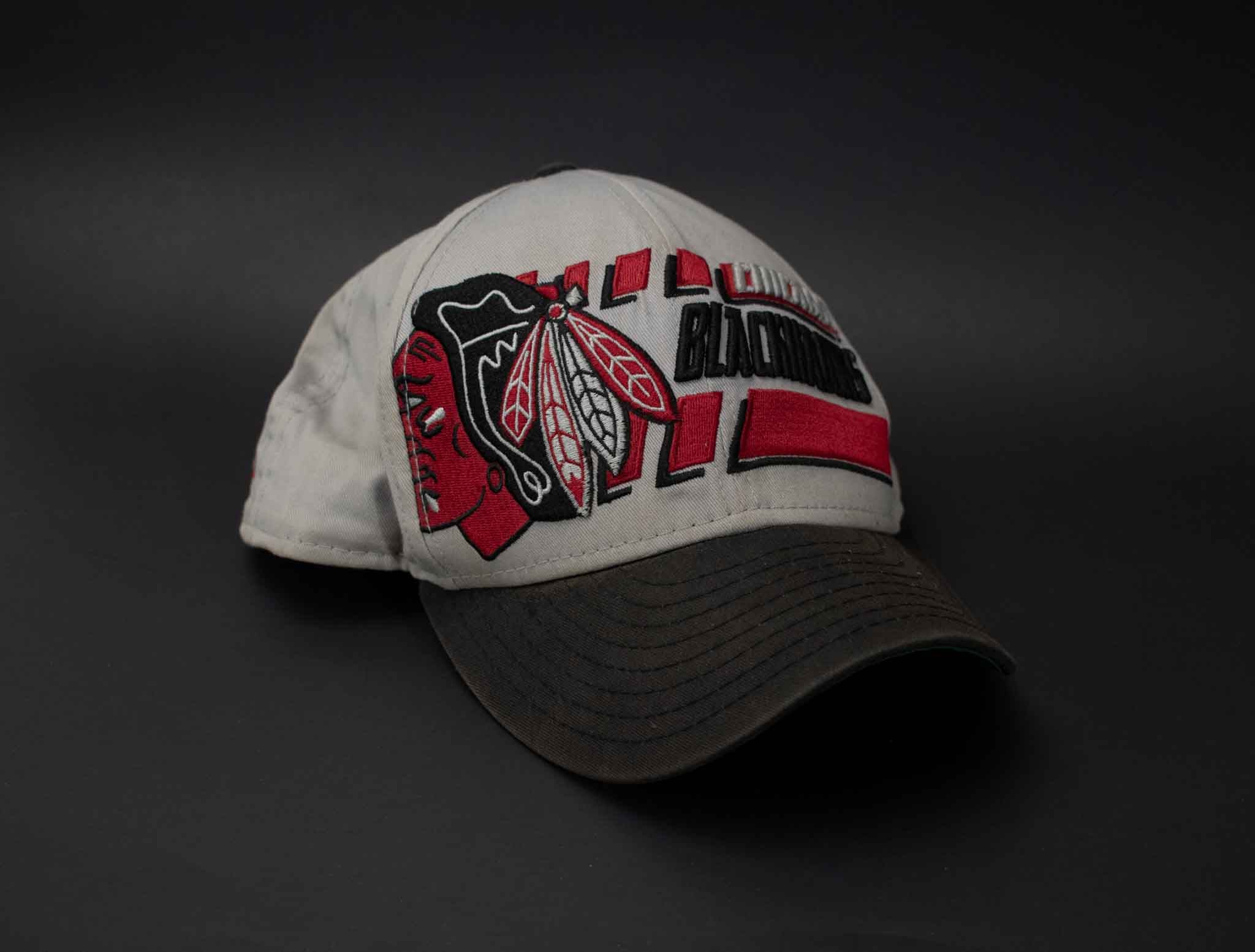 Chicago Black Hawks Hockey Snap Back Mens Hat Grey NHL Adult Used Please Read