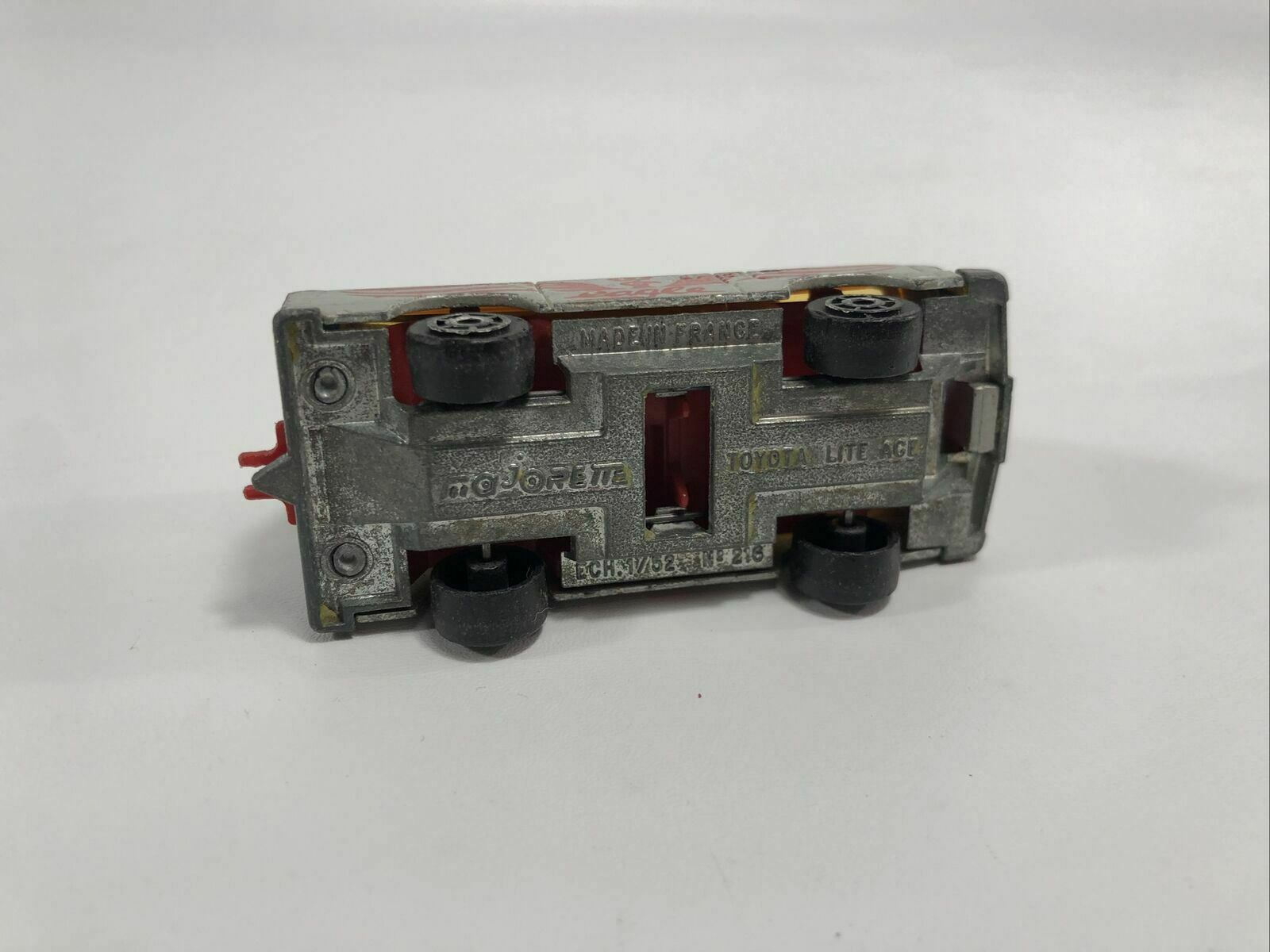 Majorette Toyota Lite Ace No 216 1/52 EAGLE Rear Hatch Opens France