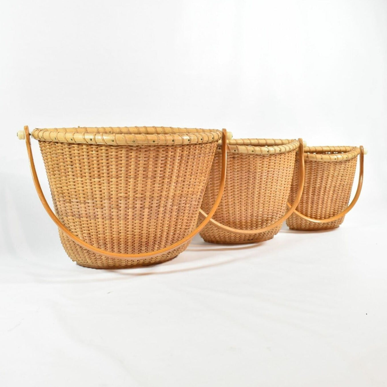 Wicker Basket Vintage Carry Home Decor Set Wicker basket Set of 3 Used