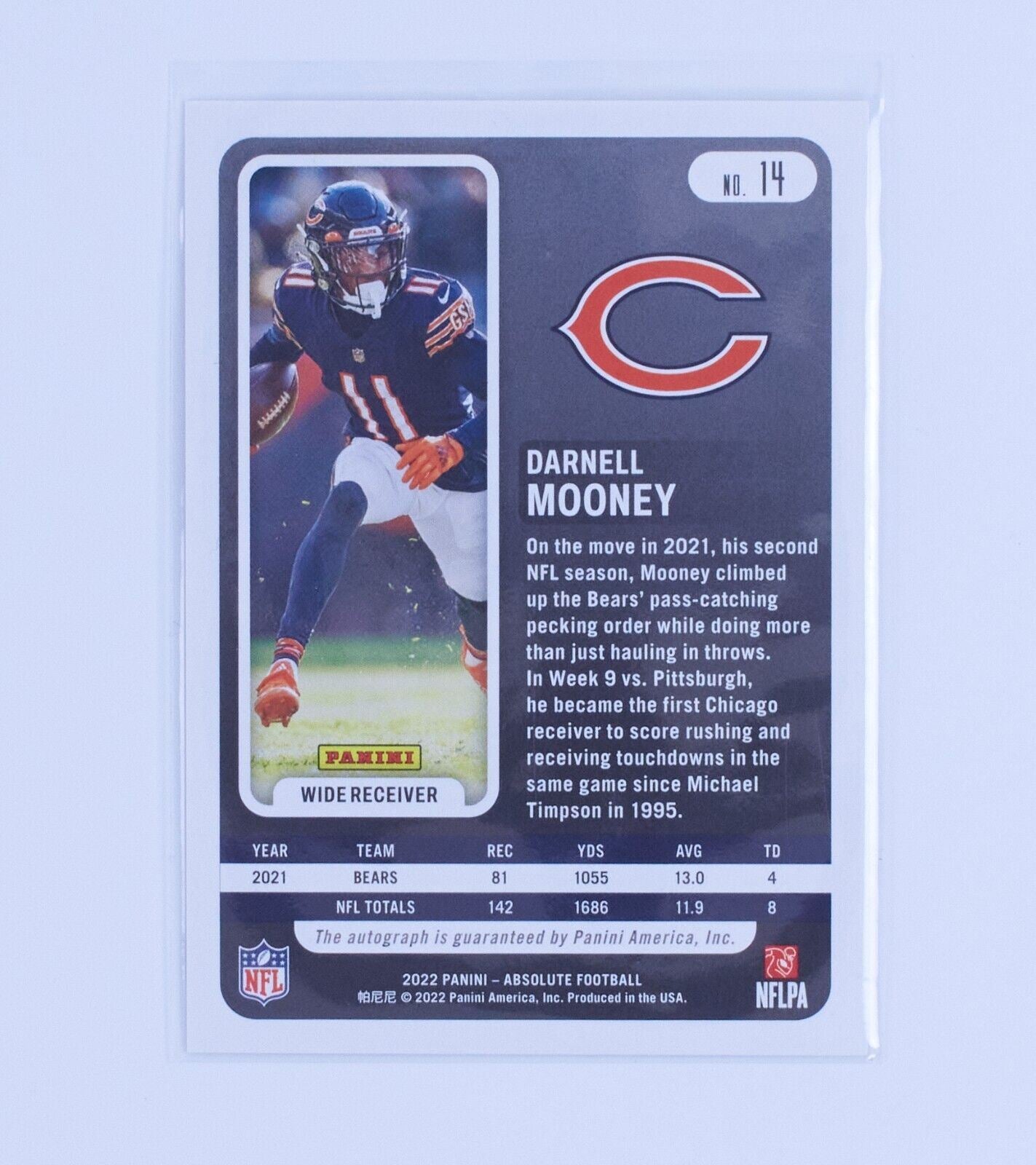 2022 Absolute Darnell Mooney Auto #14 Bears AW Chicago Bears Autograph