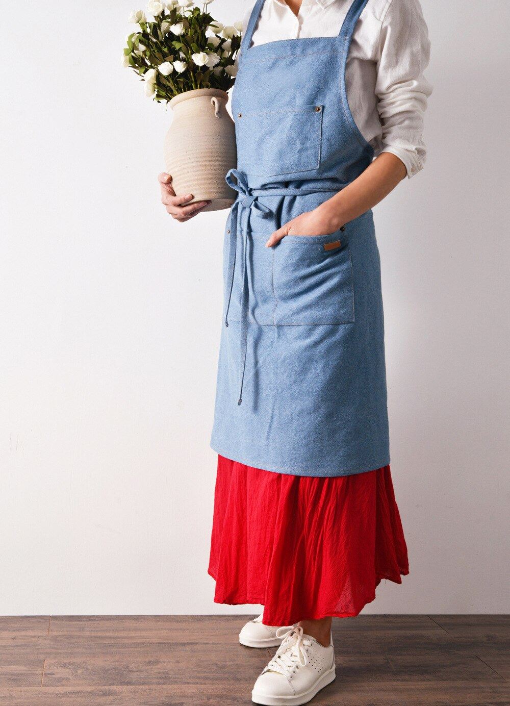 New Unisex Denim Apron Vintage Gardening Works Apron Adjustable Kitchen Cooking