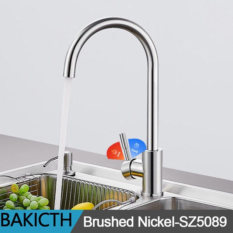 Bakicth Kitchen Faucets Silver Single Handle Pull Out Kitchen Tap Single Hole