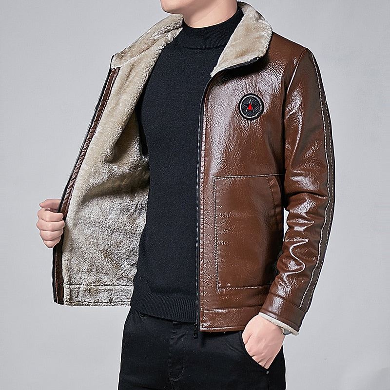 Men Winter New Leather Jackets Autumn and Winter Fur Coat with Fleece Warm Fur P