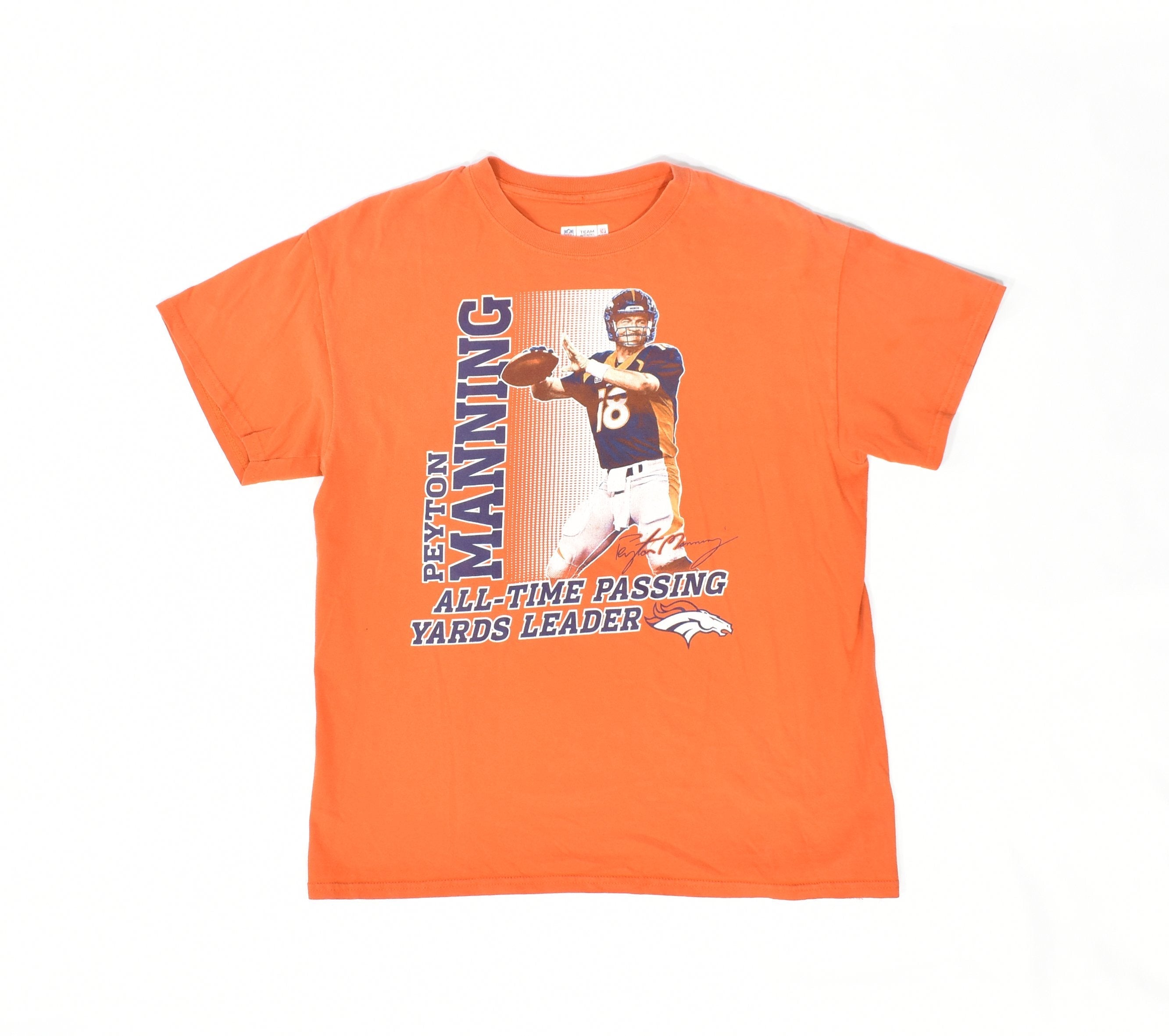 Denver Broncos T shirt Medium Team Apparel used NFL Football Orange shirt Payton