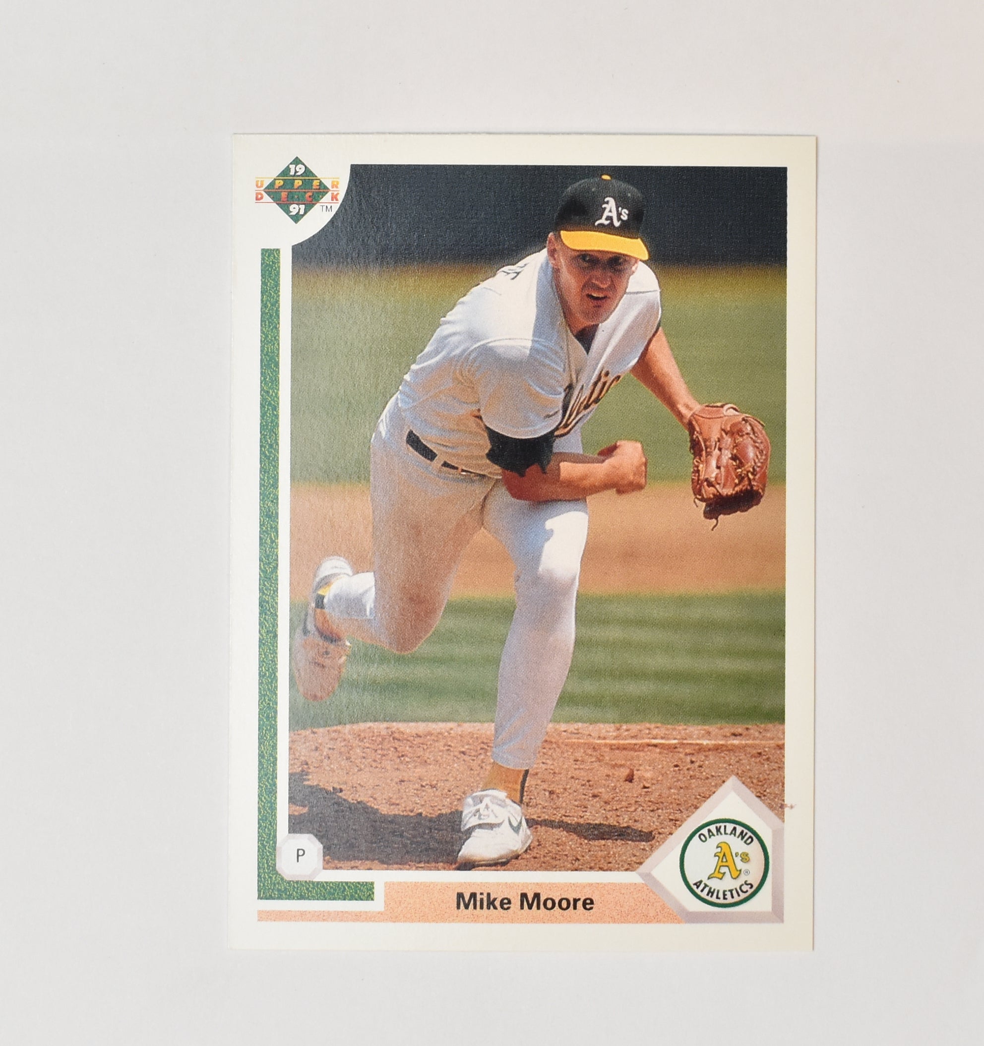 Mike Moore 423 Upper Deck 91 Baseball Card Oakland Athletics