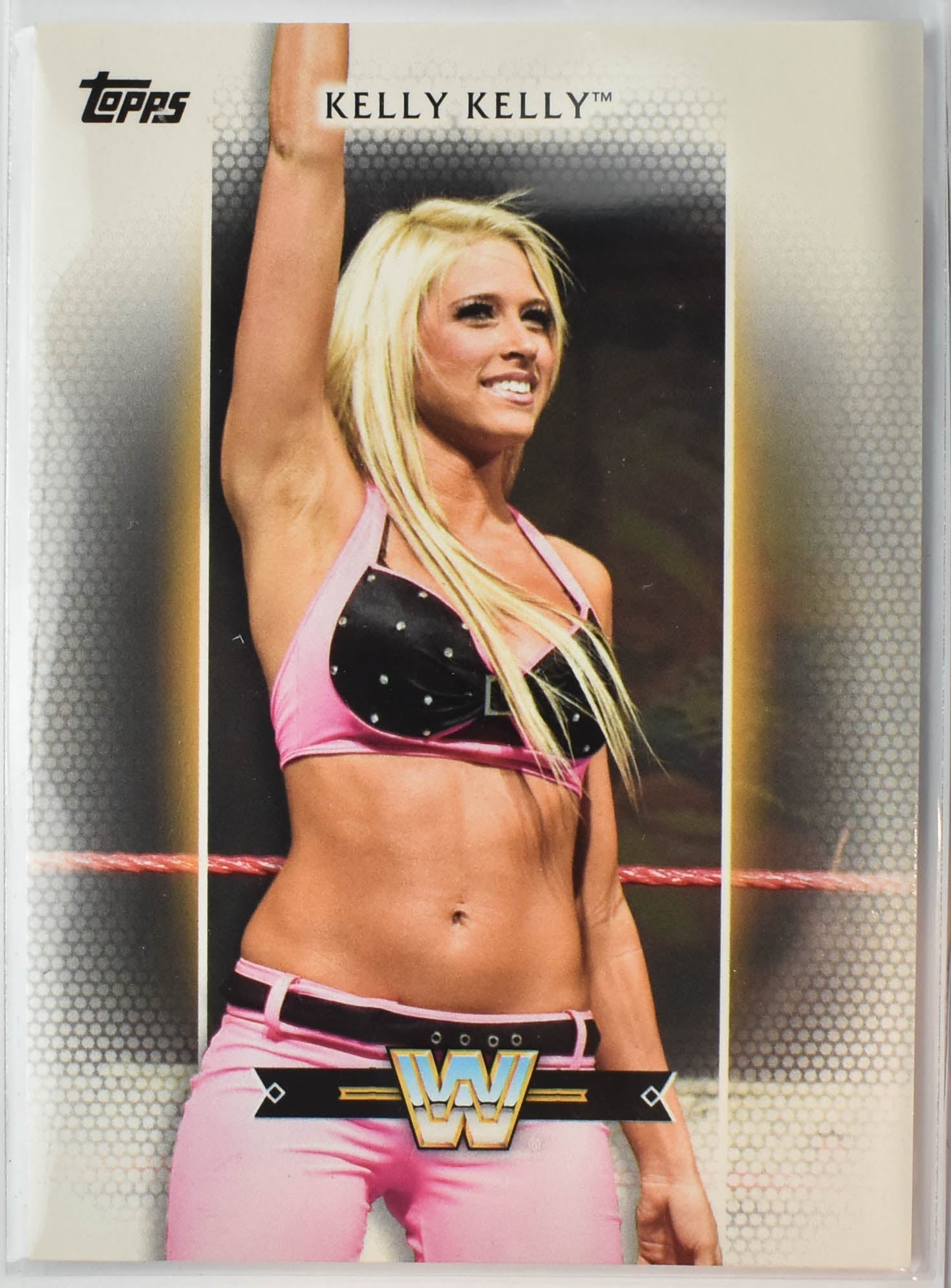 Kelly Kelly R-47 Topps WWE Wrestling Card 2017 Legend