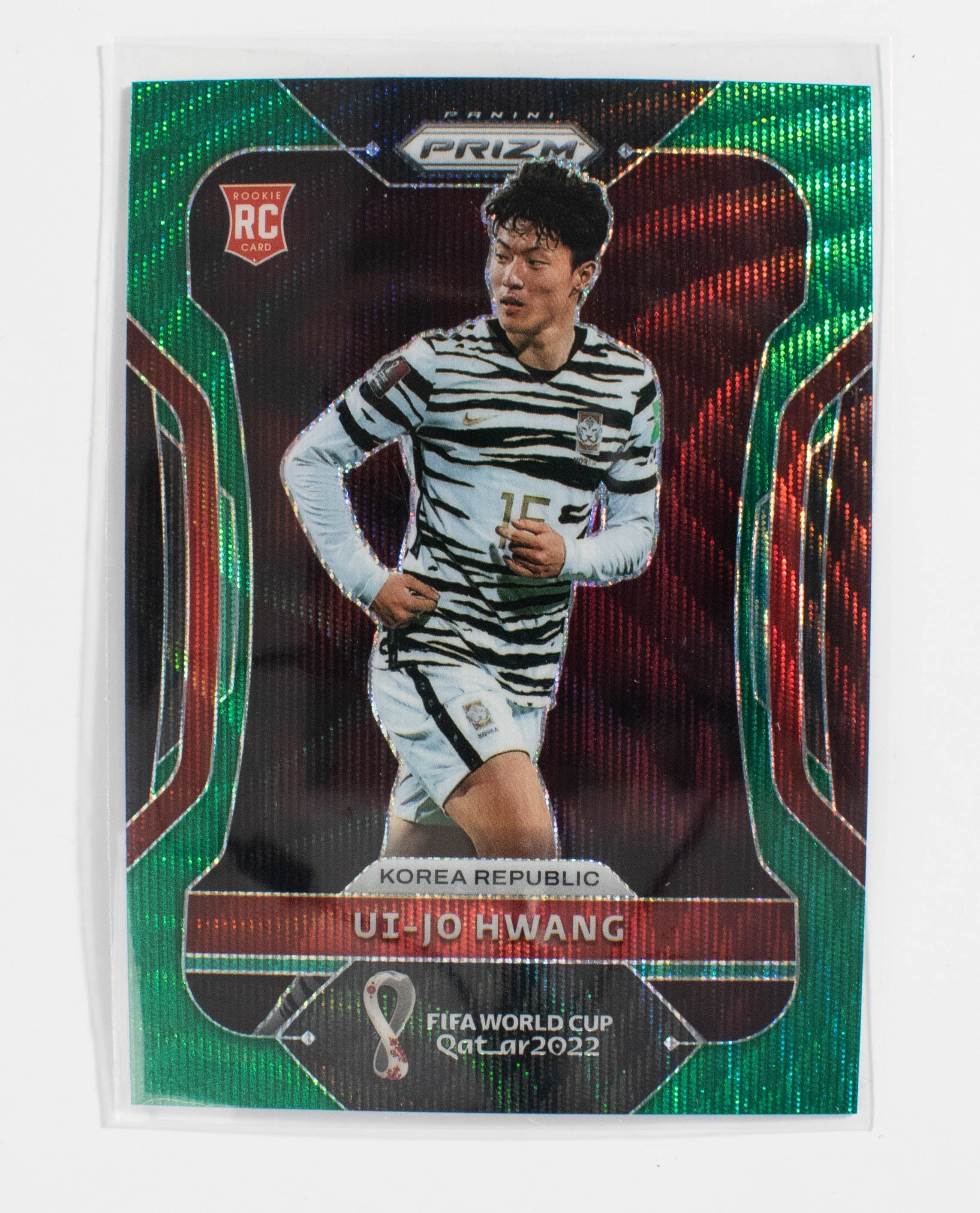 2022 Panini Prizm FIFA World Cup Green Wave 140 Ui-jo Hwang