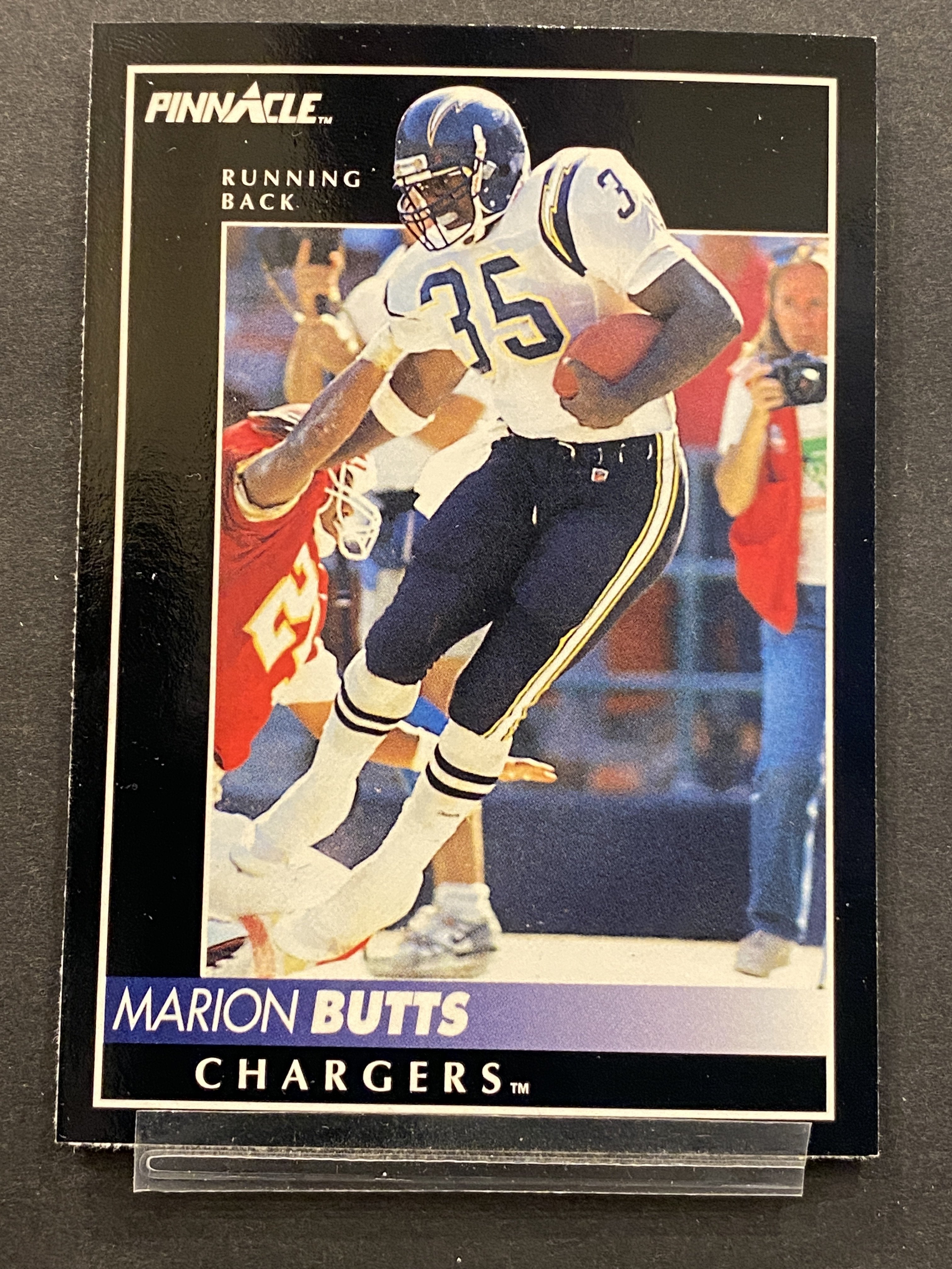 Marion Butts Pinnacle Football Card