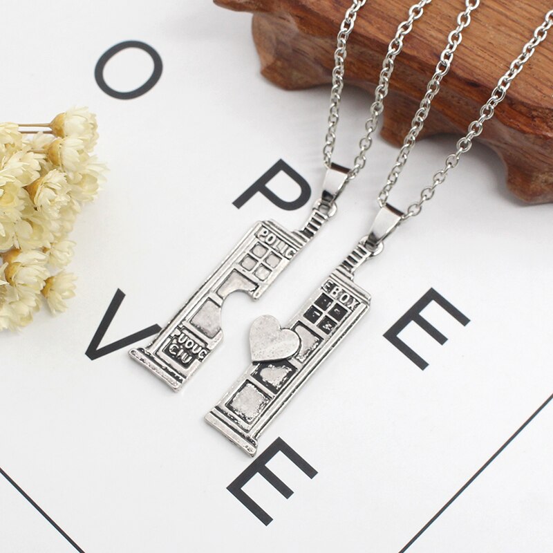 Hot Movie Doctor Who Necklace TARDIS Phone Booth Pendant Necklace Unisex Vintage Doc. Who Heart Inside Lovers House Necklaces