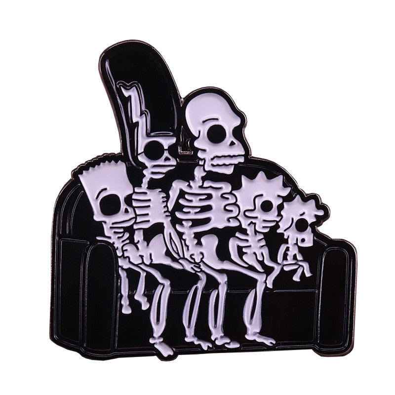 Skull on the sofa brooch spooky skeleton family art badge funny halloween accessory