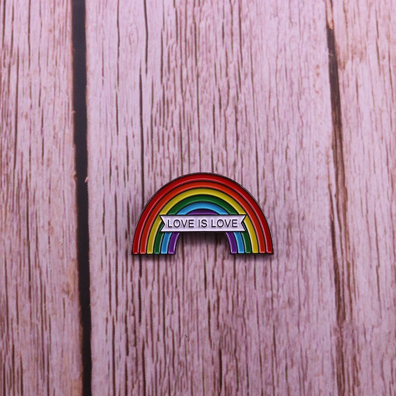 "Love Equality"-Rainbow Brooch Gay Badge LGBT Decorative Accessories