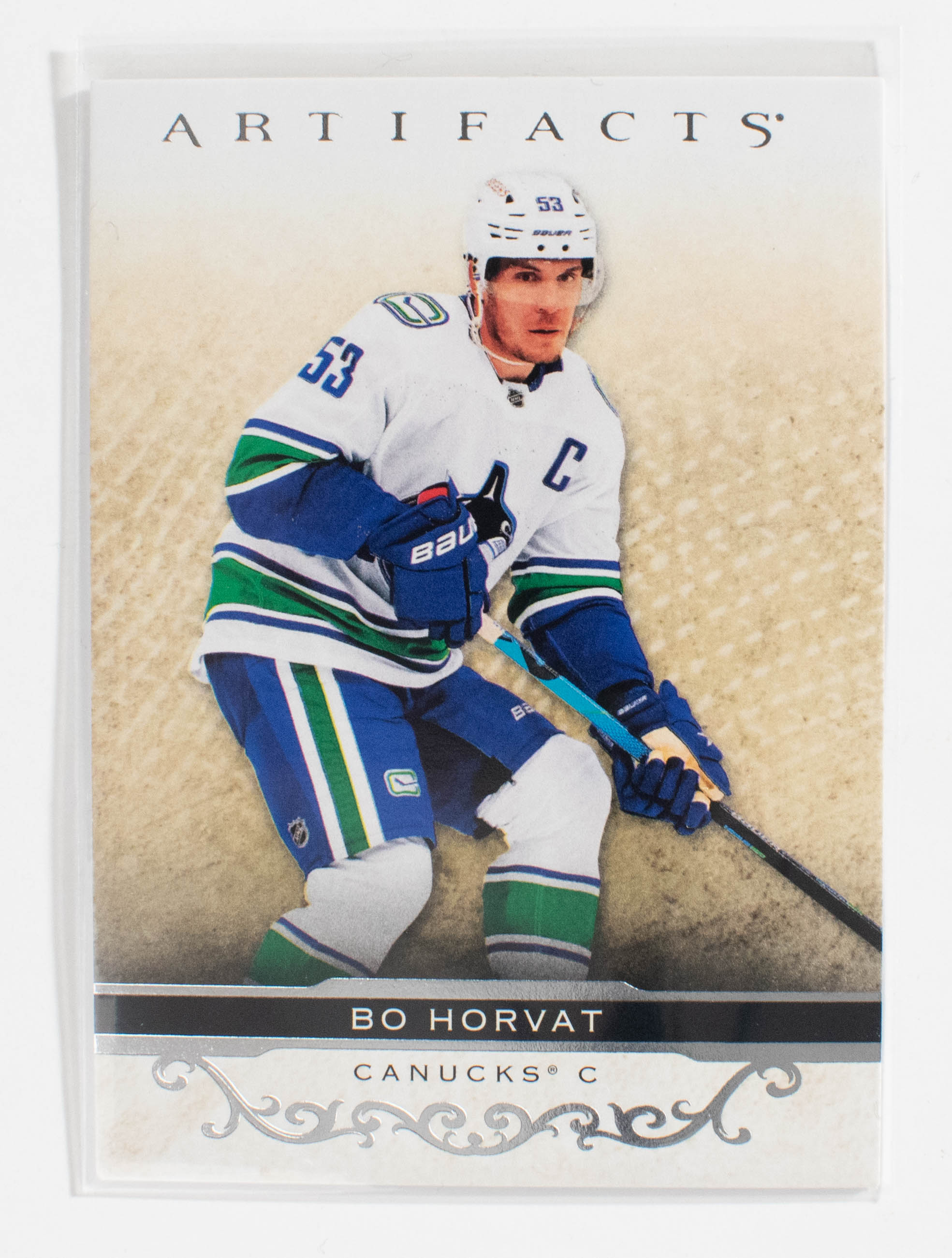 Bo Horvat 1 Canucks Artifacts Hockey 21-22 UD