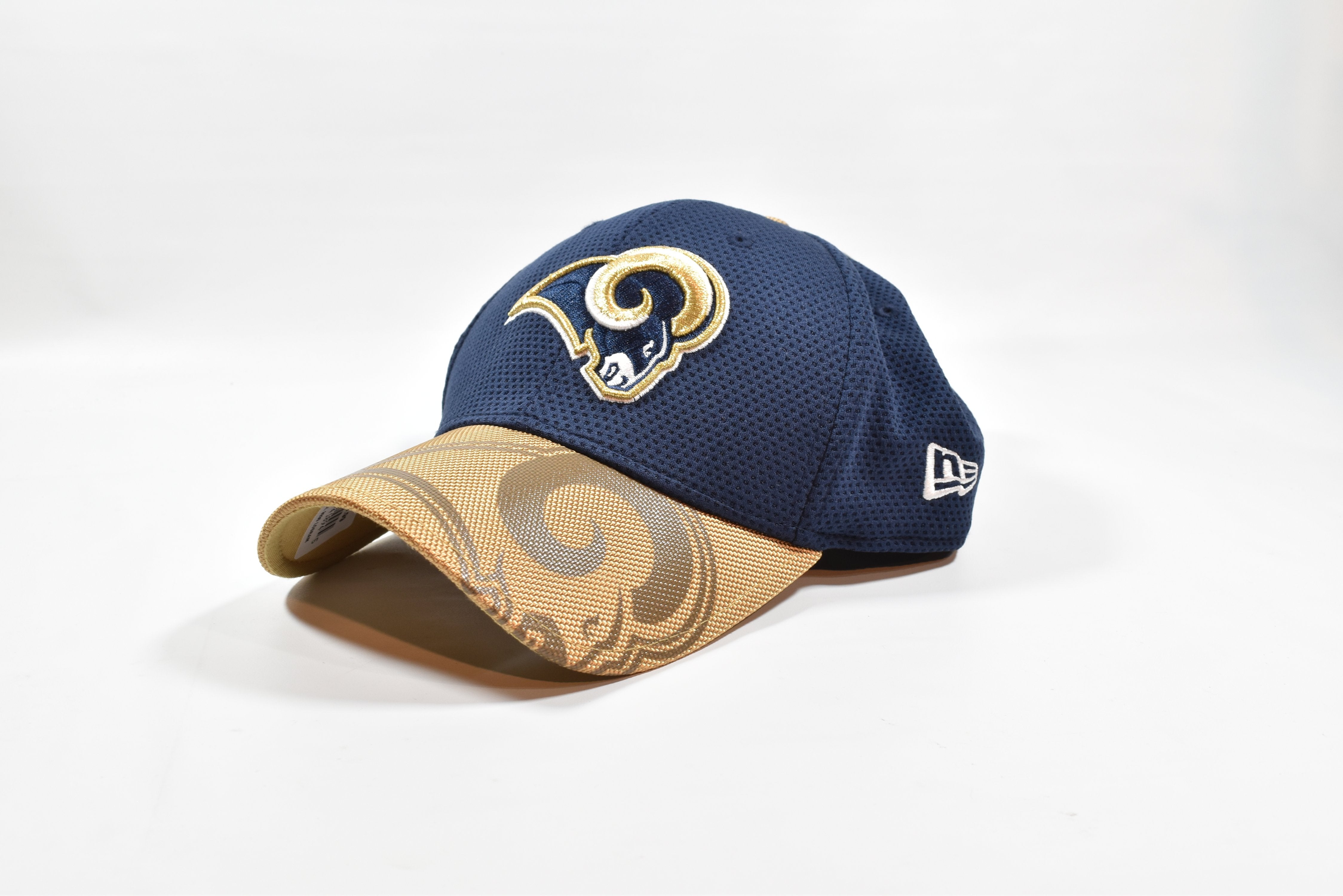 LA Rams NFL Headwear Gold and blue Hat NEW ERA 39 Thirty Hat Mens Large - XL Fle